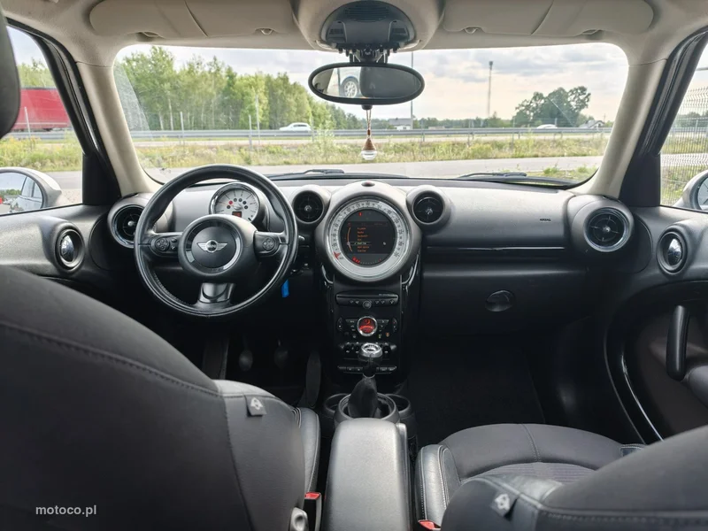 MINI Countryman 16