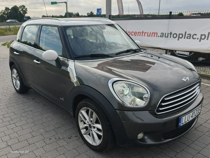 MINI Countryman 5