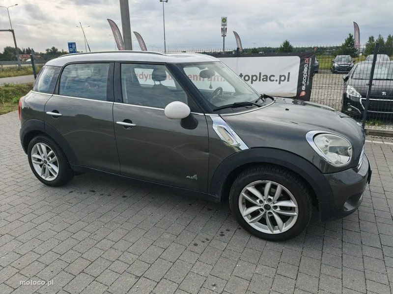 MINI Countryman 6