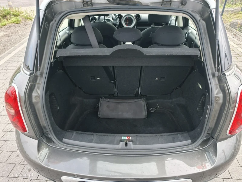 MINI Countryman 9