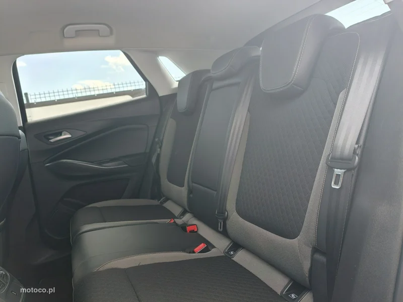 Opel Grandland X 21