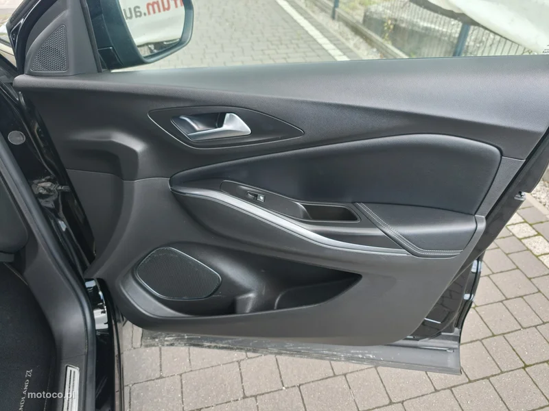 Opel Grandland X 23