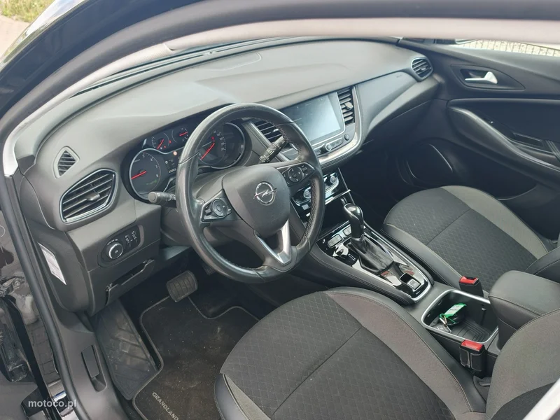 Opel Grandland X 28
