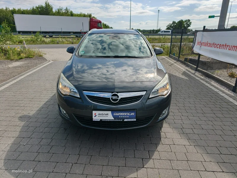 Opel Astra Sports Tourer 4
