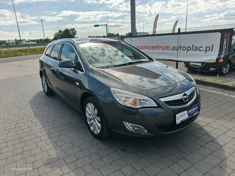 Opel Astra Sports Tourer 5