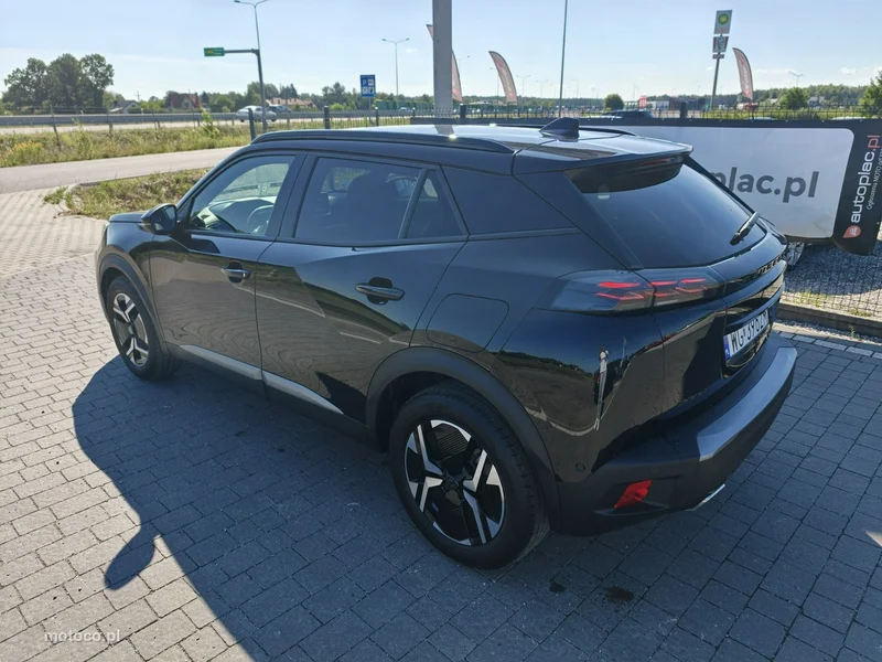 Peugeot 2008 11