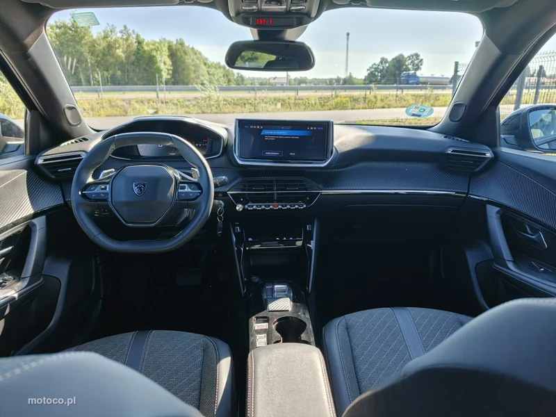 Peugeot 2008 16