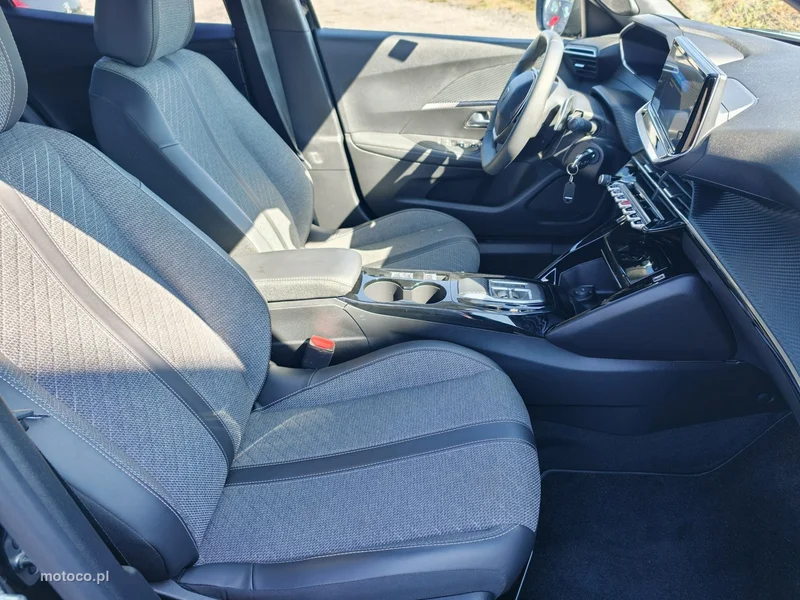 Peugeot 2008 22