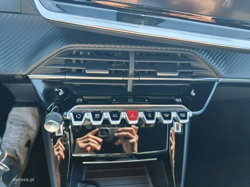 Peugeot 2008 31