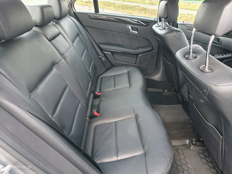 Mercedes-Benz Klasa E W212 E 220 14
