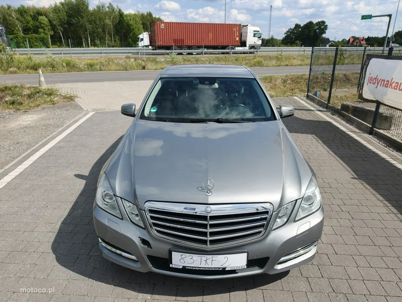 Mercedes-Benz Klasa E W212 E 220 3