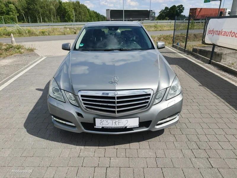 Mercedes-Benz Klasa E W212 E 220 4