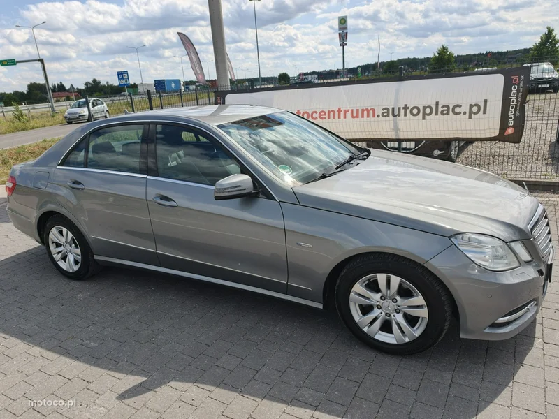Mercedes-Benz Klasa E W212 E 220 6
