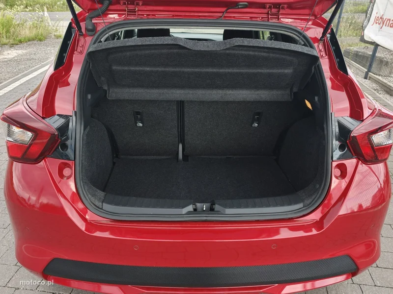 Nissan Micra 13