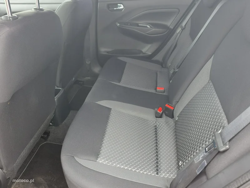 Nissan Micra 19