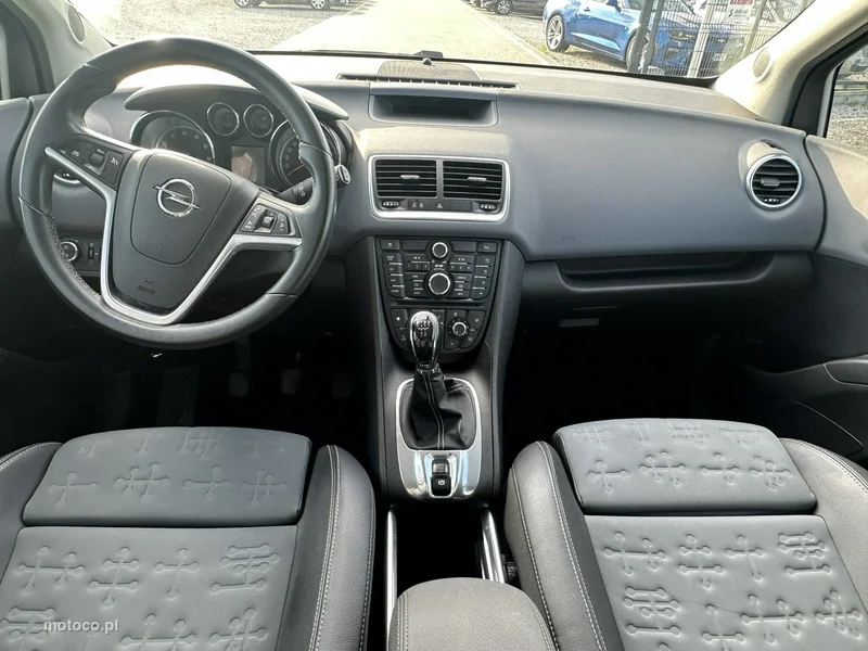 Opel Meriva B 7