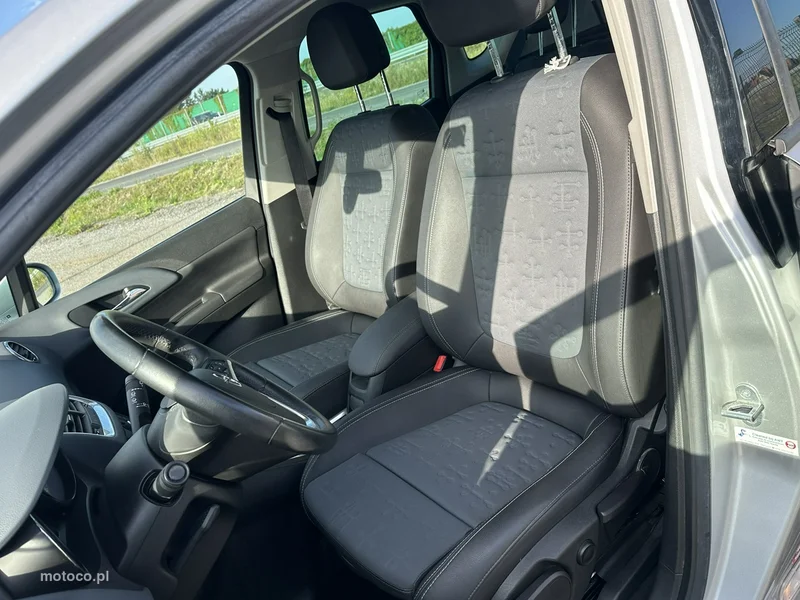 Opel Meriva B 9