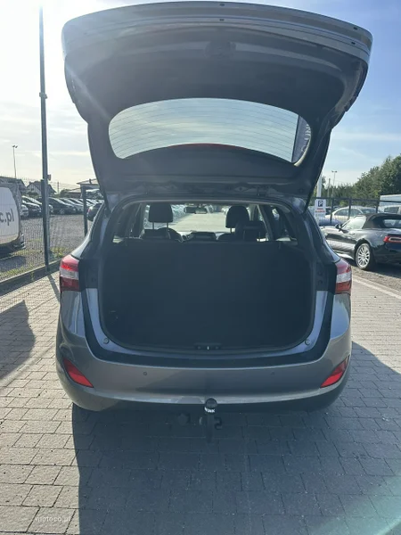Hyundai i30 14