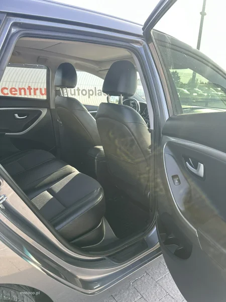 Hyundai i30 15