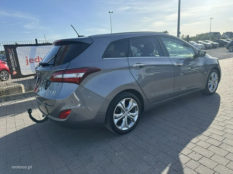 Hyundai i30 4