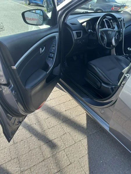 Hyundai i30 10