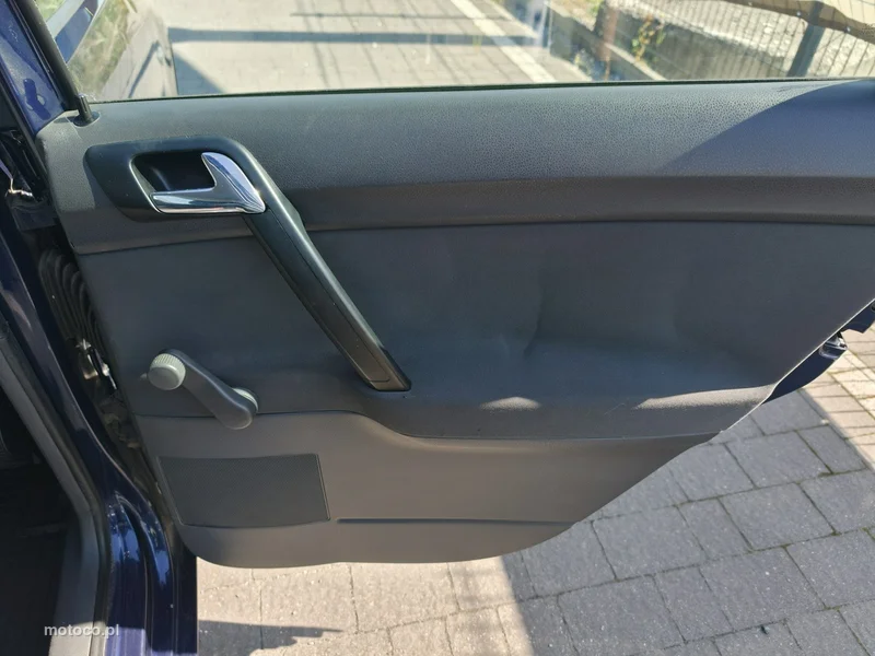Volkswagen Polo IV 9N 14