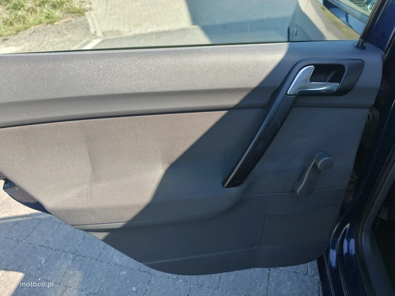 Volkswagen Polo IV 9N 18