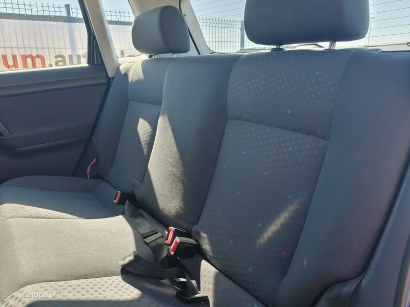 Volkswagen Polo IV 9N 19