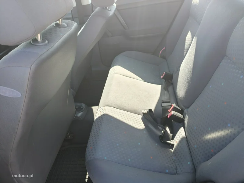 Volkswagen Polo IV 9N 20