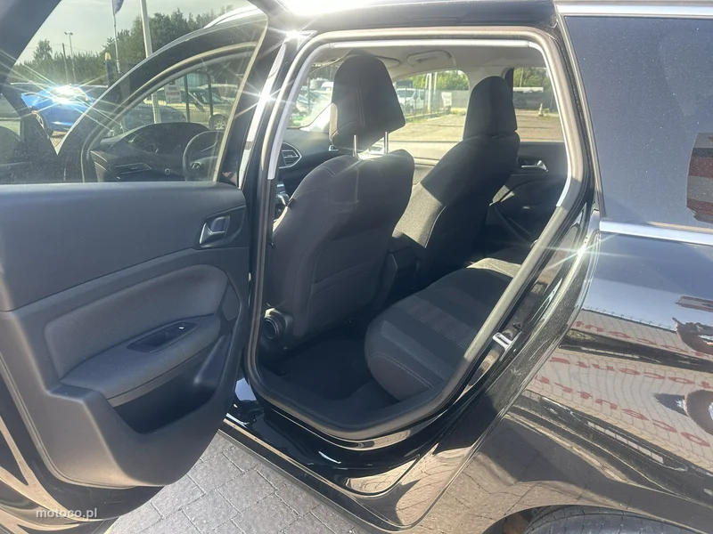 Peugeot 308 9