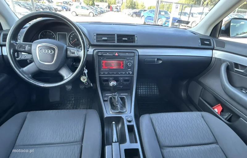 Audi A4 B7 11