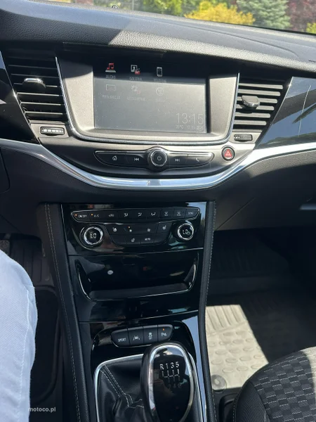Opel Astra K 26