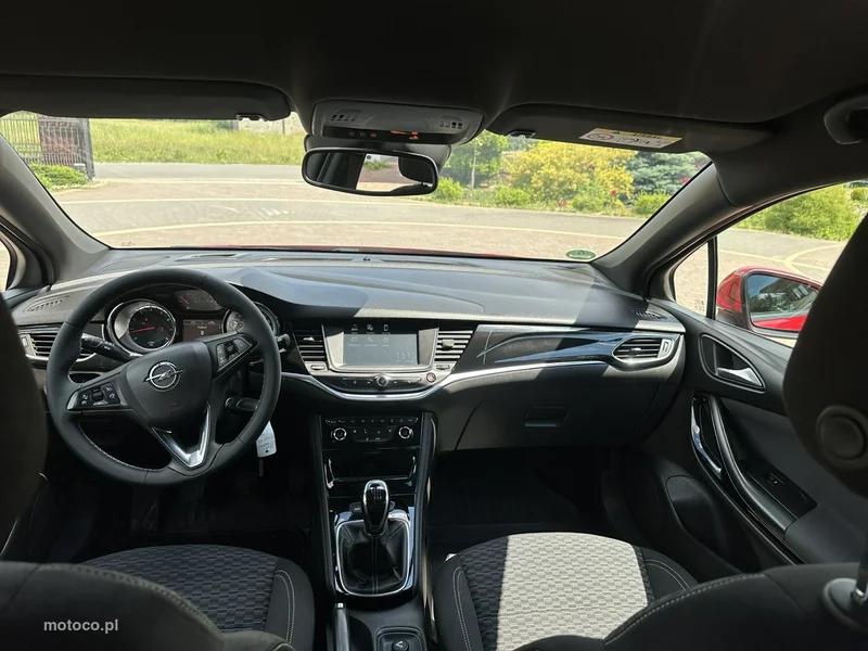Opel Astra K 29