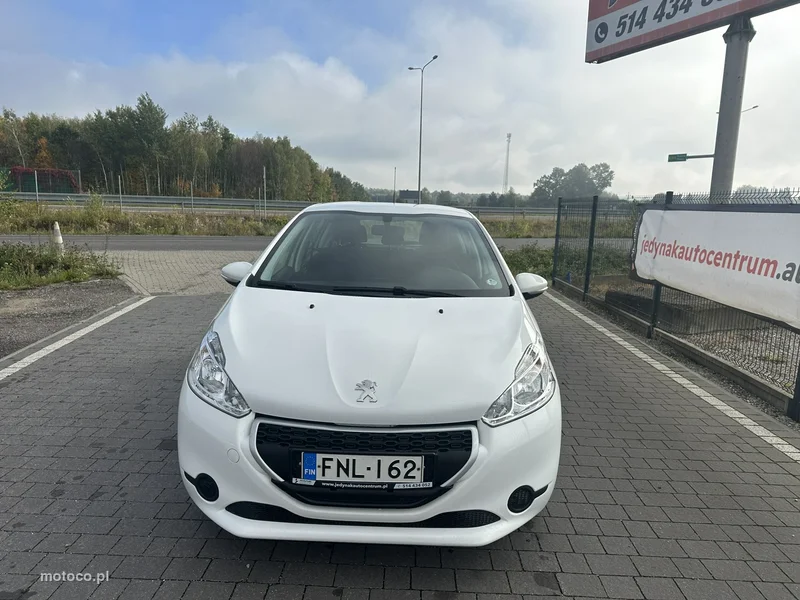 Peugeot 208 35