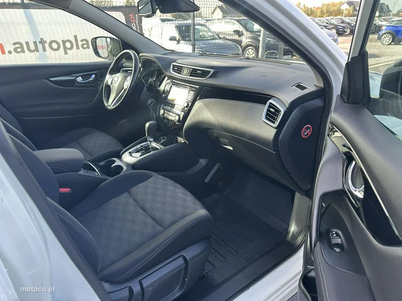 Nissan Qashqai 22