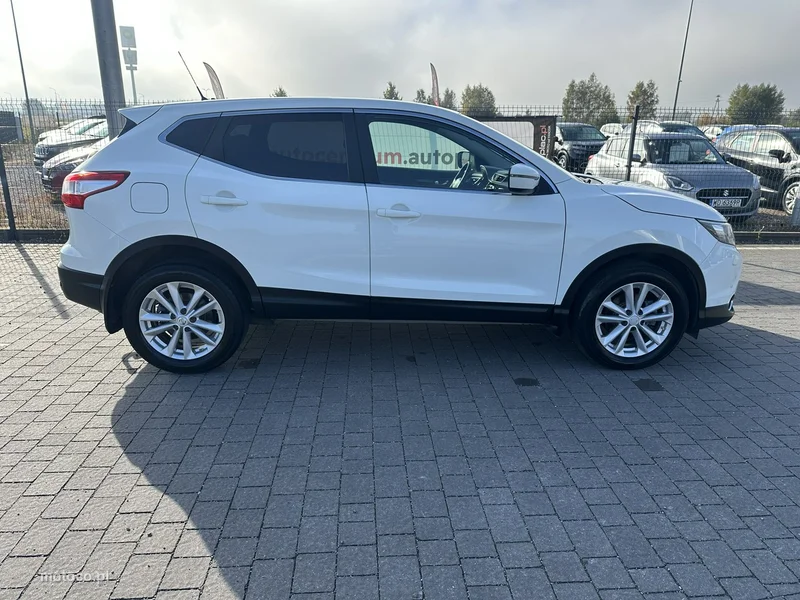 Nissan Qashqai 40