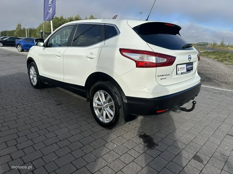 Nissan Qashqai 10