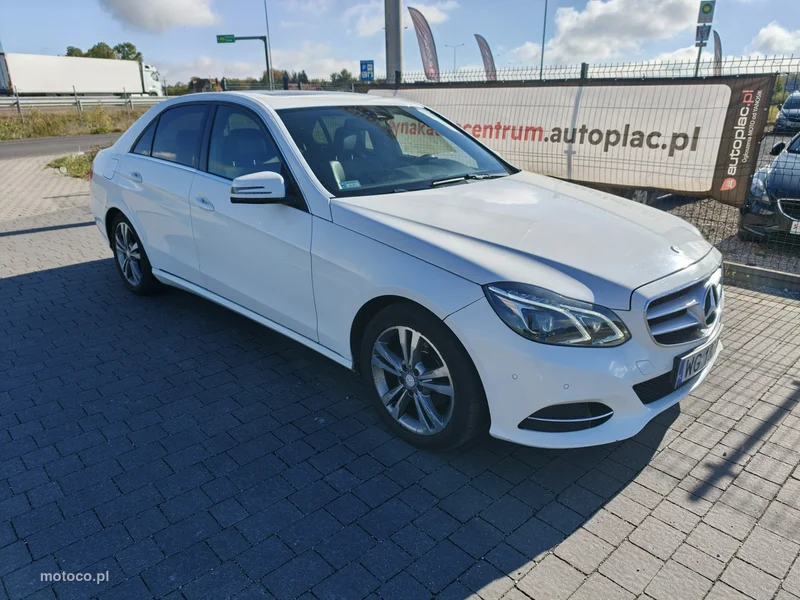 Mercedes-Benz Klasa E W212 E 220 5