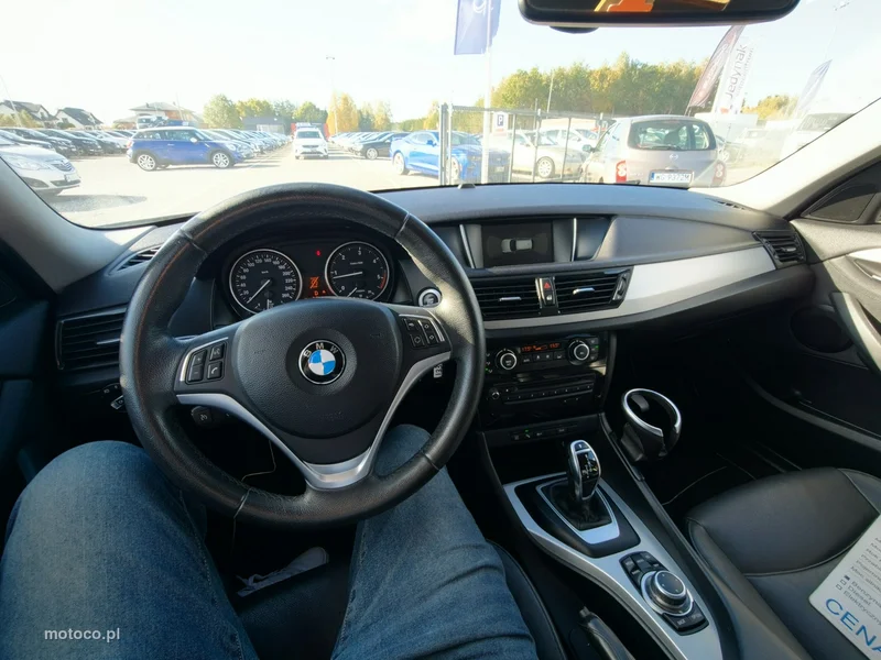 BMW X1 E84 13