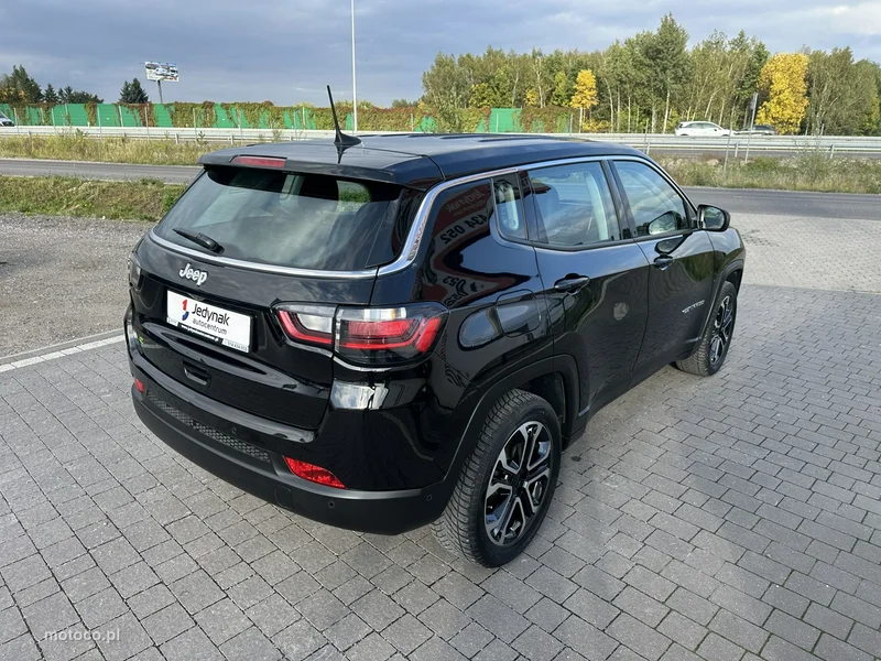 Jeep Compass 17