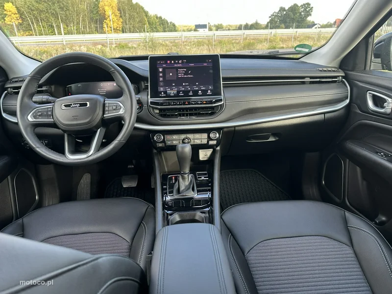 Jeep Compass 25