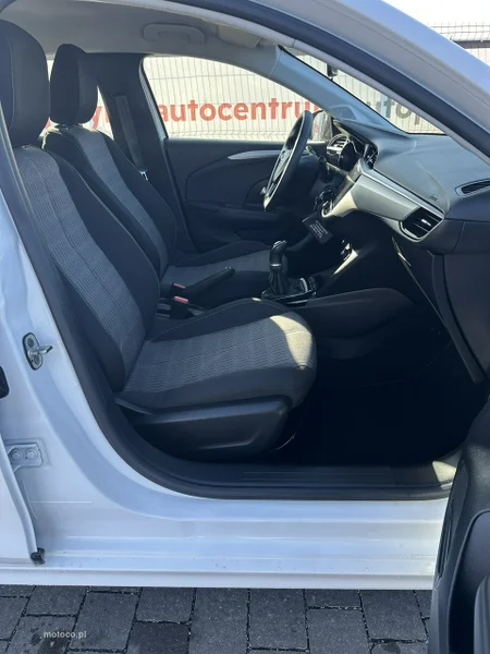 Opel Corsa F 24