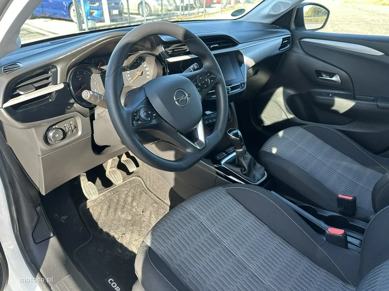 Opel Corsa F 44