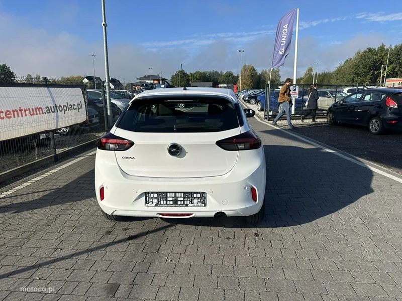Opel Corsa F 9