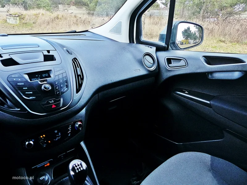 Ford Transit Courier 34