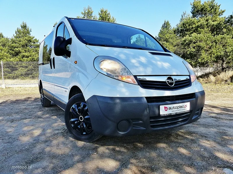 Opel Vivaro 6