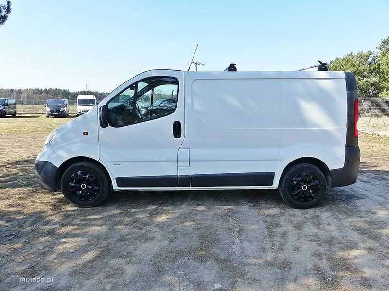 Opel Vivaro 20