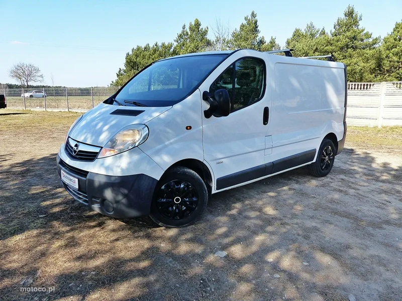 Opel Vivaro 23