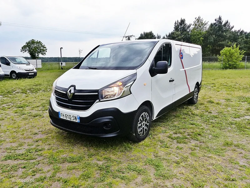 Renault Trafic 19