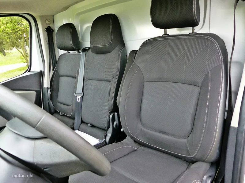 Renault Trafic 25